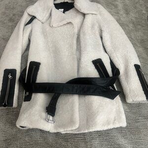 Mackage kinsley off white sherling jacket